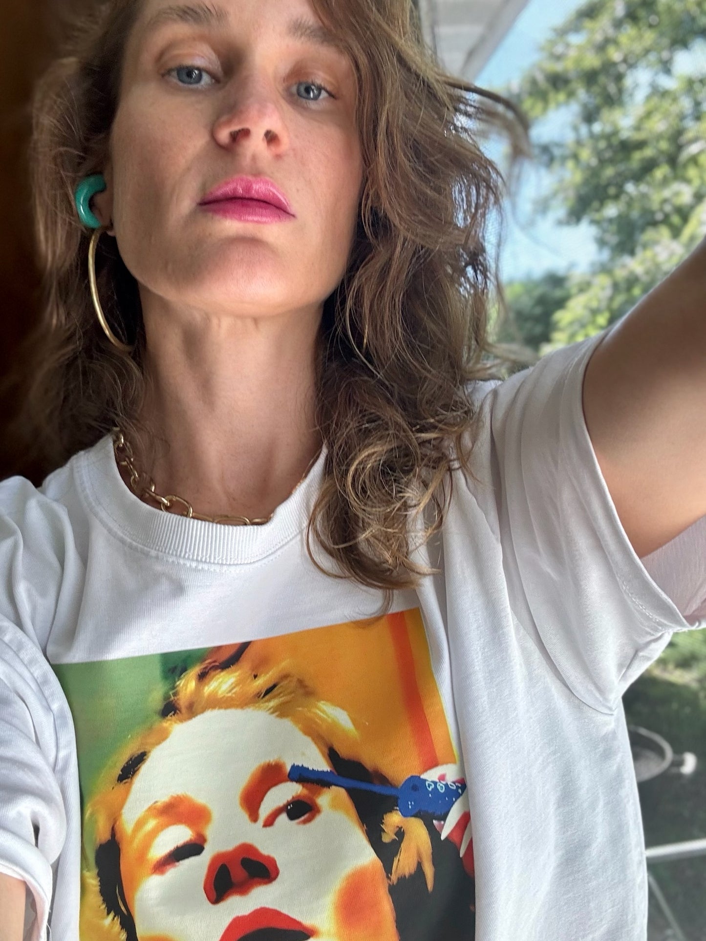 SIGNATURE T SHIRT in WHITE